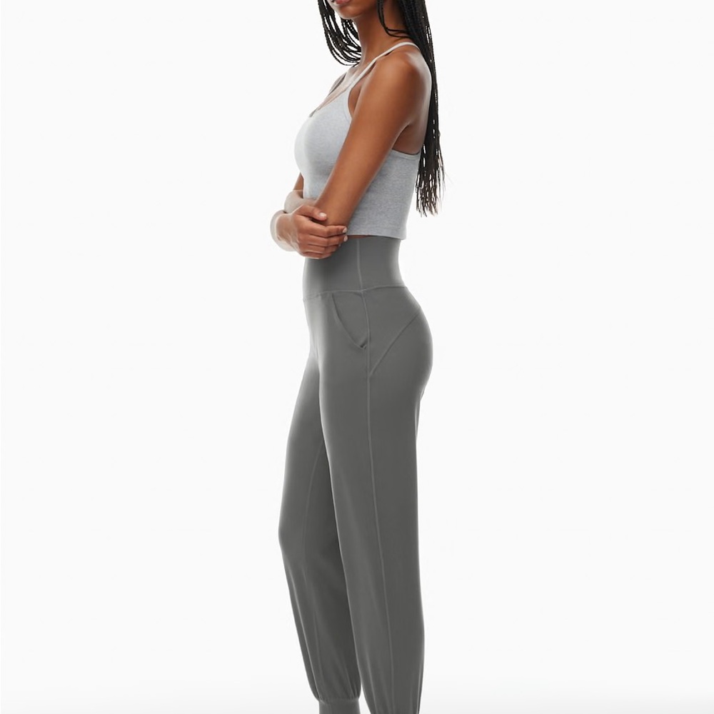 TNA Butter Momentum Jogger